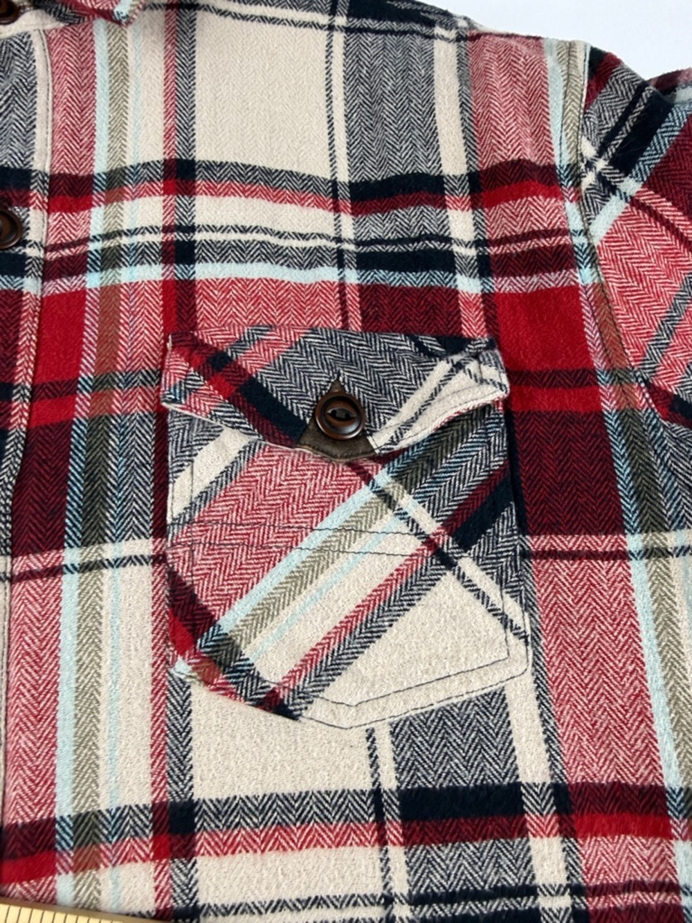 Dakota Grizzly Red & Black Plaid Flannel Button-Up Shirt – Size XL - Picture 4 of 10